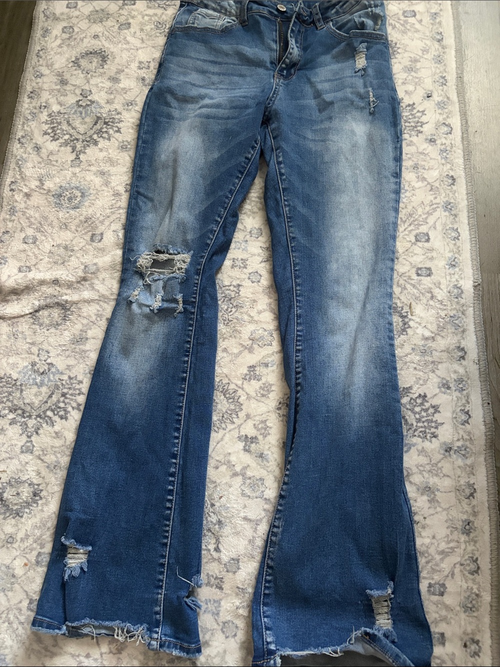 Women’s Flared Distressed Jeans in Blue